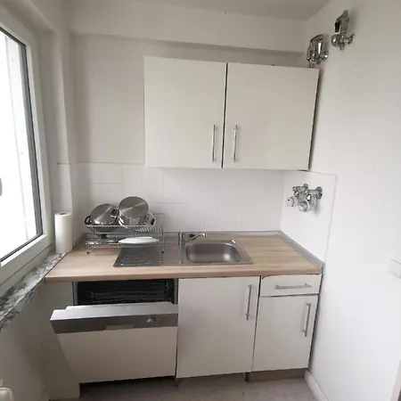 Ein Mit Balkon Daire